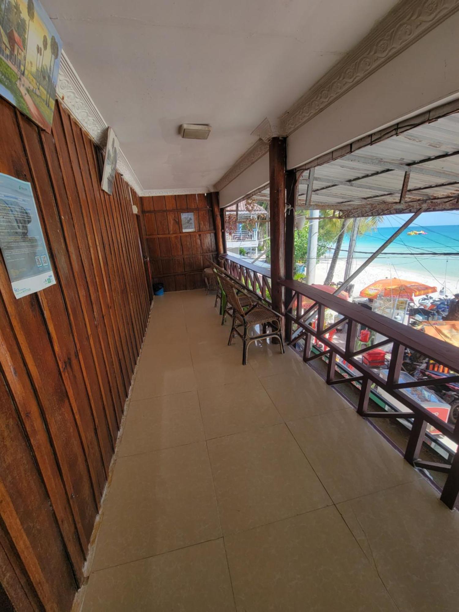 Kohrong Seaview Hotel Exterior photo